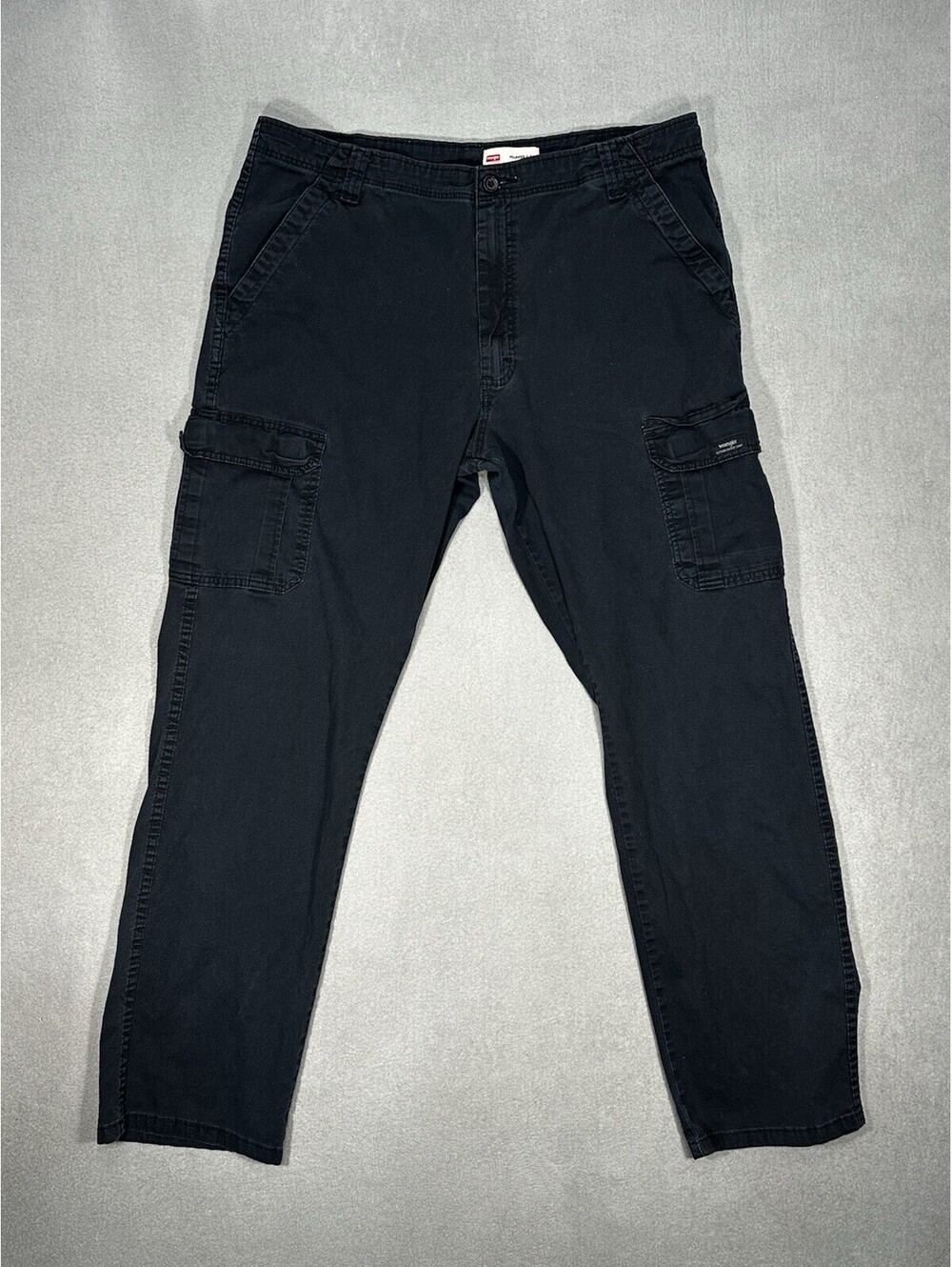 Wrangler Cargo Pants Men’s 37X32 Blue Relaxed Fit Work Tactical Utility